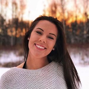 Meet your Posher, Stephanie